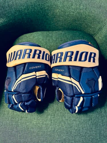 Used Warrior Covert QRE Gloves SR 13" Royal Blue/White