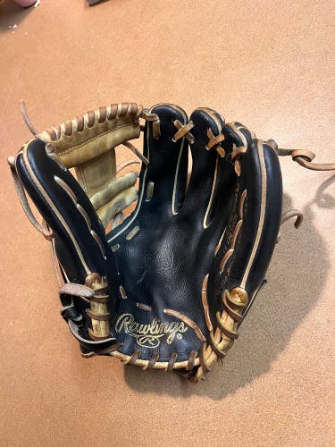 Infield 11.5" Heart of the Hide Baseball Glove