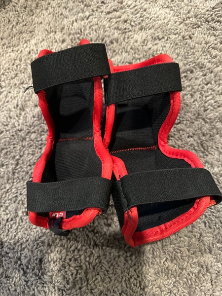 CCM Jet Speed FT 350 elbow pads