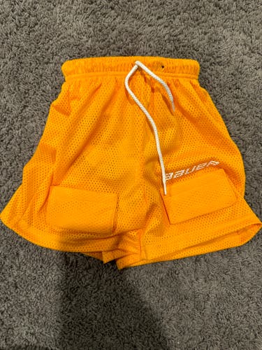 Bauer youth shorts with cup/ Velcro