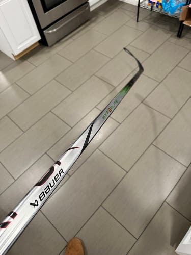 New Right Handed P92 Vapor Hyperlite 2 Hockey Stick