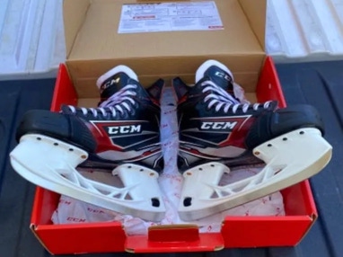 Senior Used CCM JetSpeed FT480 Hockey Skates Regular Width 10