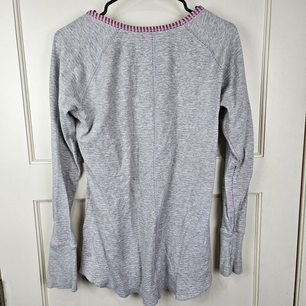 Lululemon Open Your Heart Long Sleeve Reversible Pullover Gray Pink Stripe  10