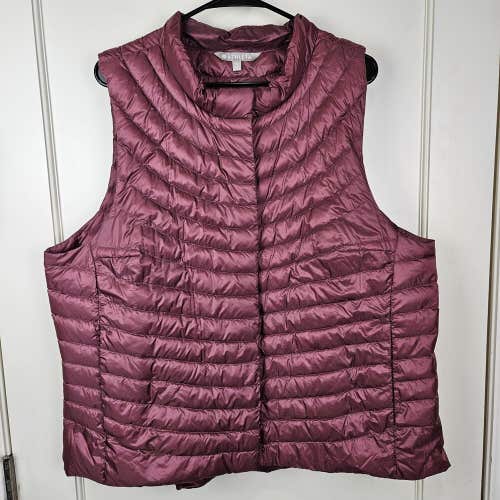 Athleta Downkind Puffer Vest Women's Size: 1X Packable Burgundy Insulated
