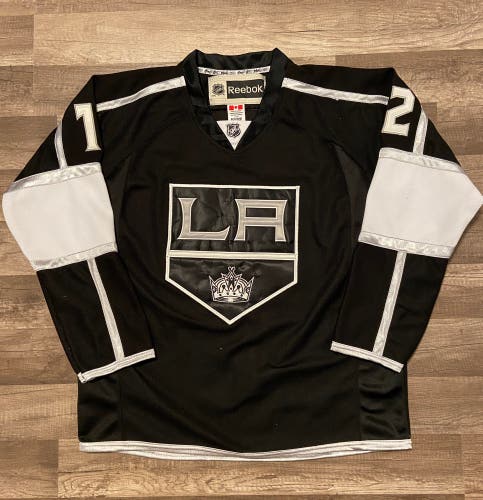 LA kings hockey jersey