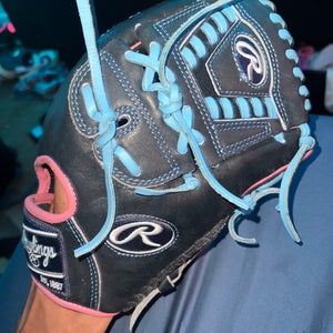 2023 11.75" Heart of the Hide Baseball Glove