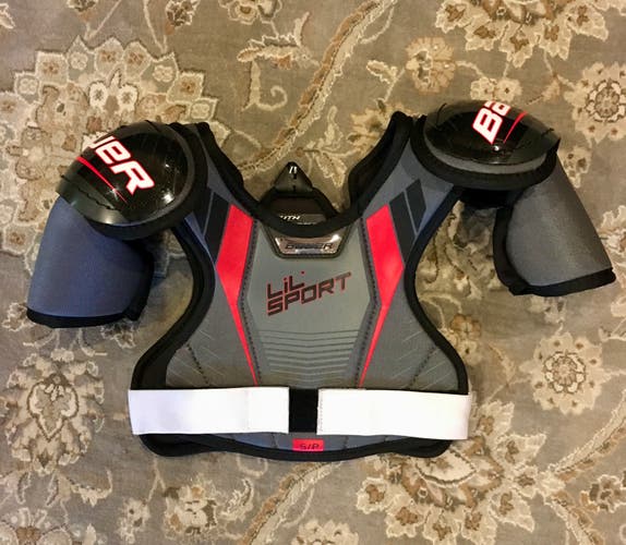 Like New Small Bauer Lil Sport Shoulder Pads