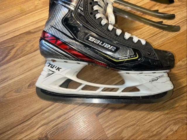 Senior Used Bauer Vapor 2X Pro Hockey Skates Wide Width Pro Stock size 8
