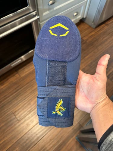 EvoShield  “Savanah Banana” Sliding mitt