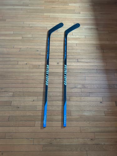 Senior Right Handed P92M Pro Stock Nexus Pro Hockey Stick