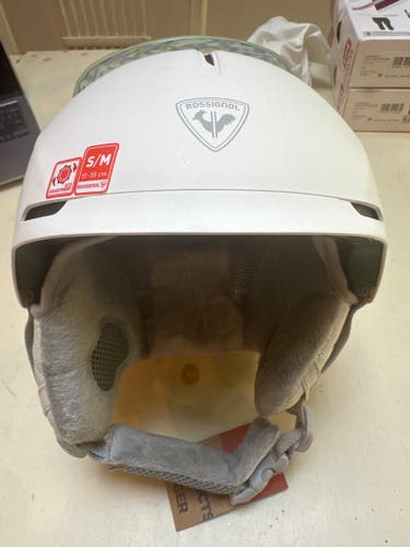 Unisex Small / Medium (51-55cm) Rossignol Helmet