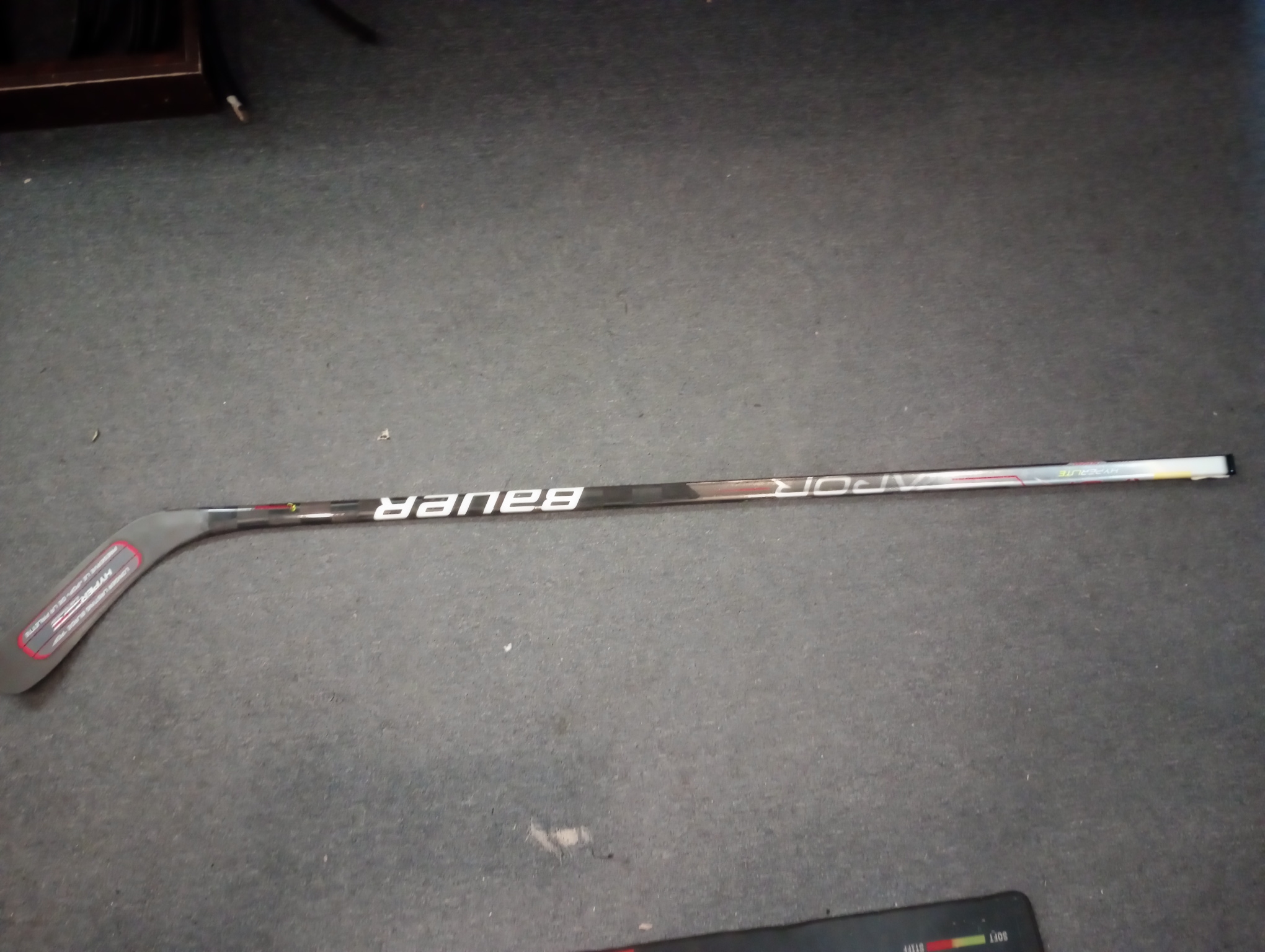 New Senior Bauer Left Hand Vapor Hyperlite Hockey Stick P88
