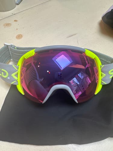 Shred Smartefy Ski Goggles