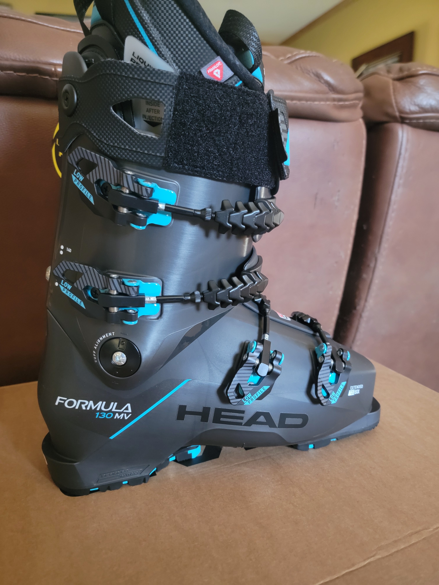 New Men's HEAD Formula 130 Ski Boots 28.5
