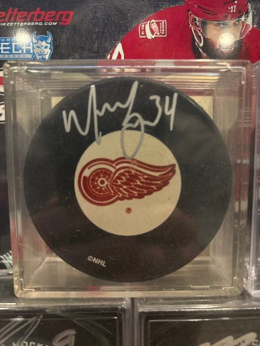 Manny Legace Signed Puck