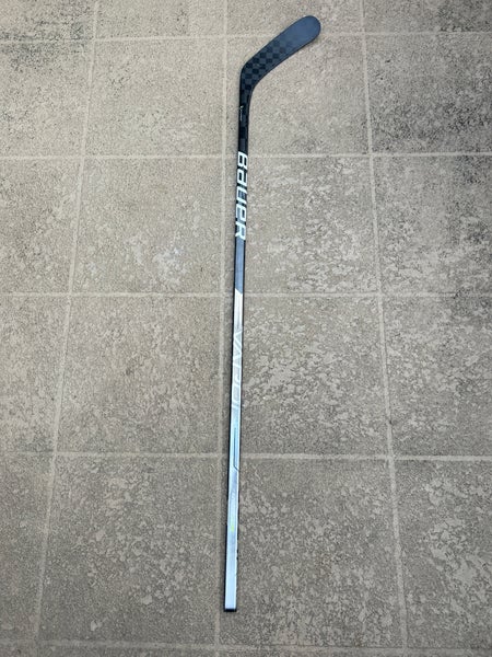 Used Right Handed P92M Pro Stock Vapor Hyperlite Hockey Stick