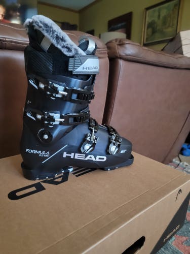 New Women's HEAD Formula 95W Ski Boots 26.5