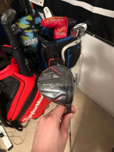 Men's Right Handed Regular Flex 3 Wood Stealth Fairway Wood