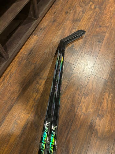 Senior Right Handed P92 Pro Stock Proto-R Hockey Stick