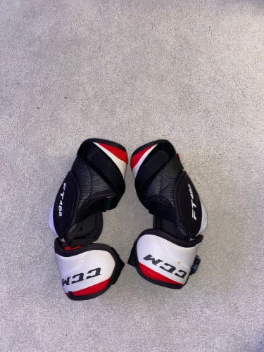 Used Medium CCM JetSpeed FT485 Elbow Pads