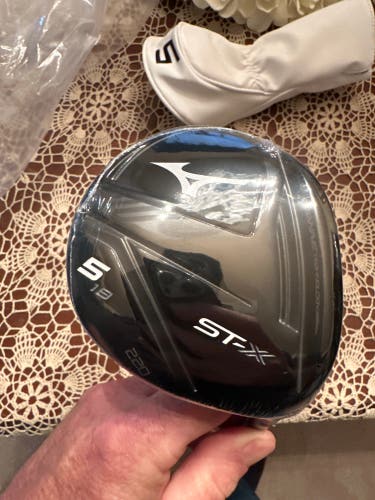 Mizuno ST X fairway wood 5 18