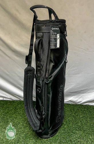 New w Tags TaylorMade Quiver Cart Carry Stand Golf Bag Black