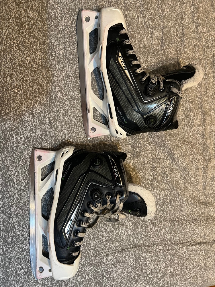 Intermediate CCM Regular Width  Size 4.5 RibCor 44K Hockey Goalie Skates