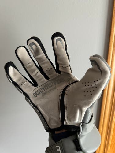 Used  Maverik 14" Max Lacrosse Gloves