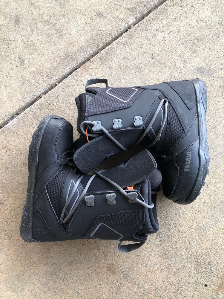 Used Men's 8.0 Thirty Two Snowboard Light Boots
