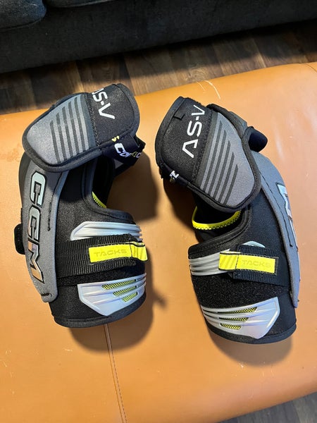 CCM Tacks AS-V Elbow Pads