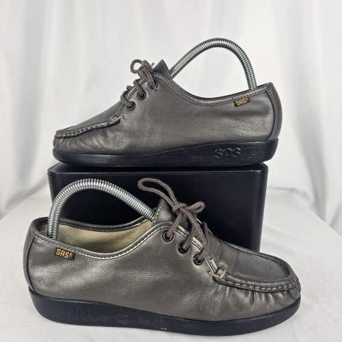 SAS Siesta Womens Loafer Leather Shoes Handsewn Size 7.5 W Silver Gray USA Made