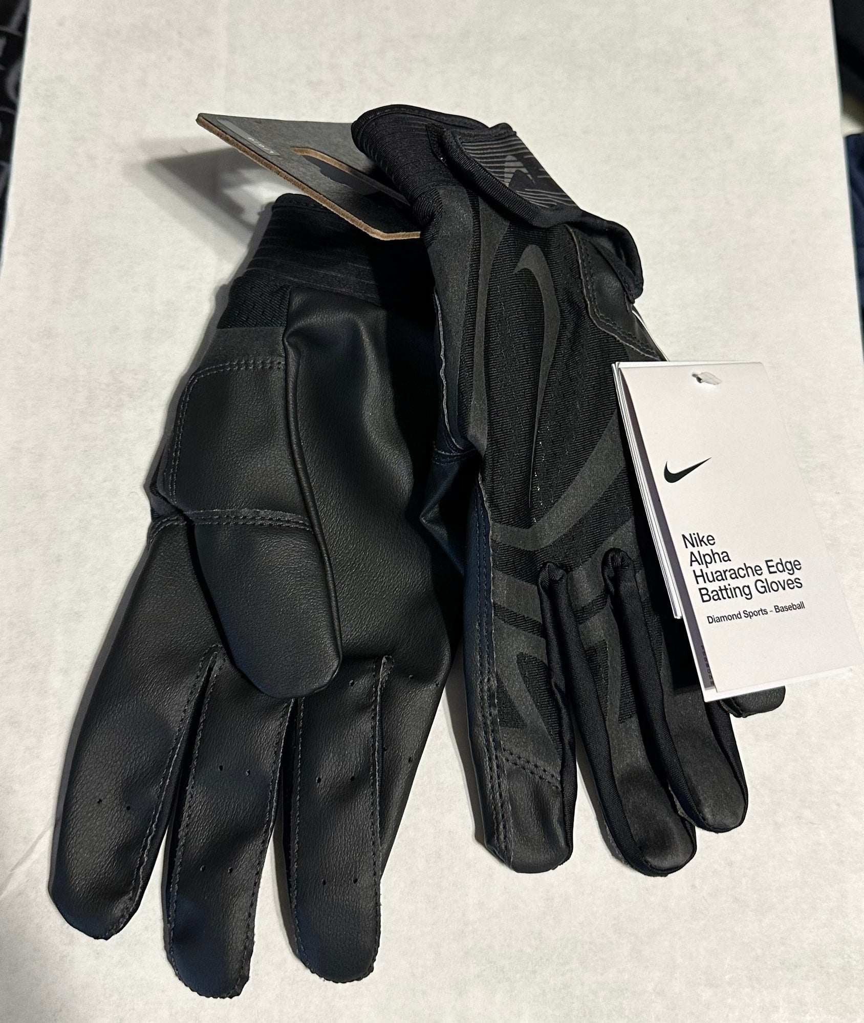 huarache edge gloves