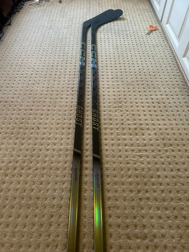 Senior Right Handed P29  FT Ghost Hockey Stick