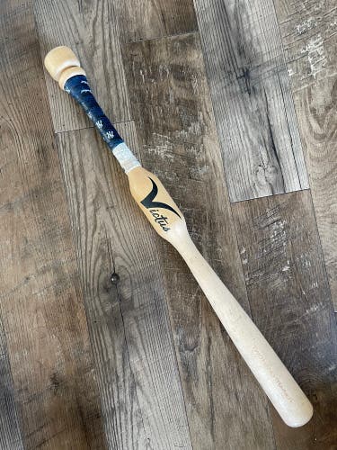 Used Victus other 30" Two Hand Trainer Bat