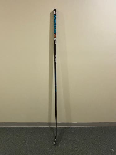 New Left Hand P28 Nexus E5 Pro Hockey Stick