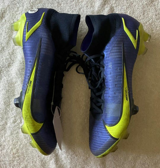 Used Nike Mercurial Flyknit Senior 9 Soccer Cleats
