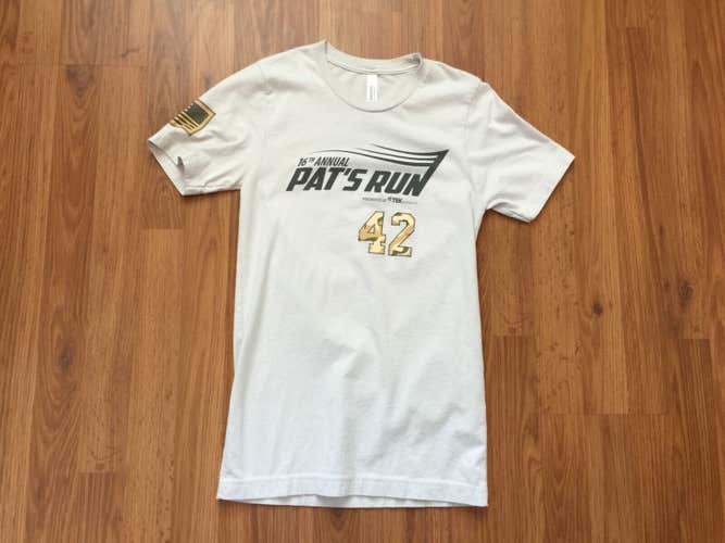 2020 Pat's Run 16th Annual PAT TILLMAN FOUNDATION Running Size XS Race Shirt!