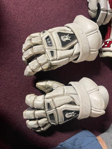 Used  Brine 13" King III Lacrosse Gloves