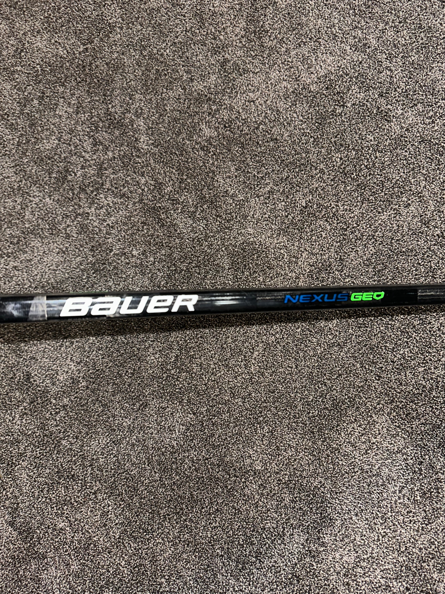 Used Bauer Right Handed Nexus Geo Hockey Stick P28