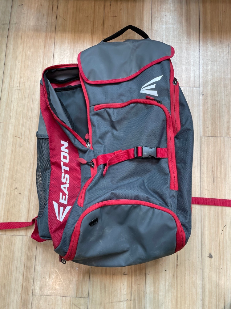 Red Used Easton Bags & Batpacks Bat Pack