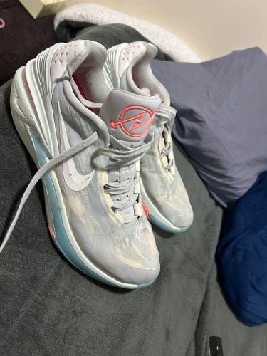 Used Size 11 Nike Basketball Shoes