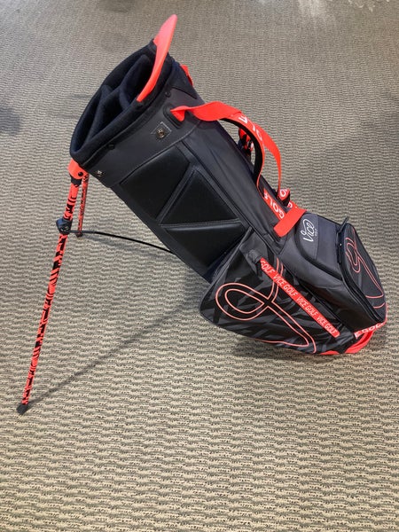 Vice Golf Smart GolfBag Black/Red