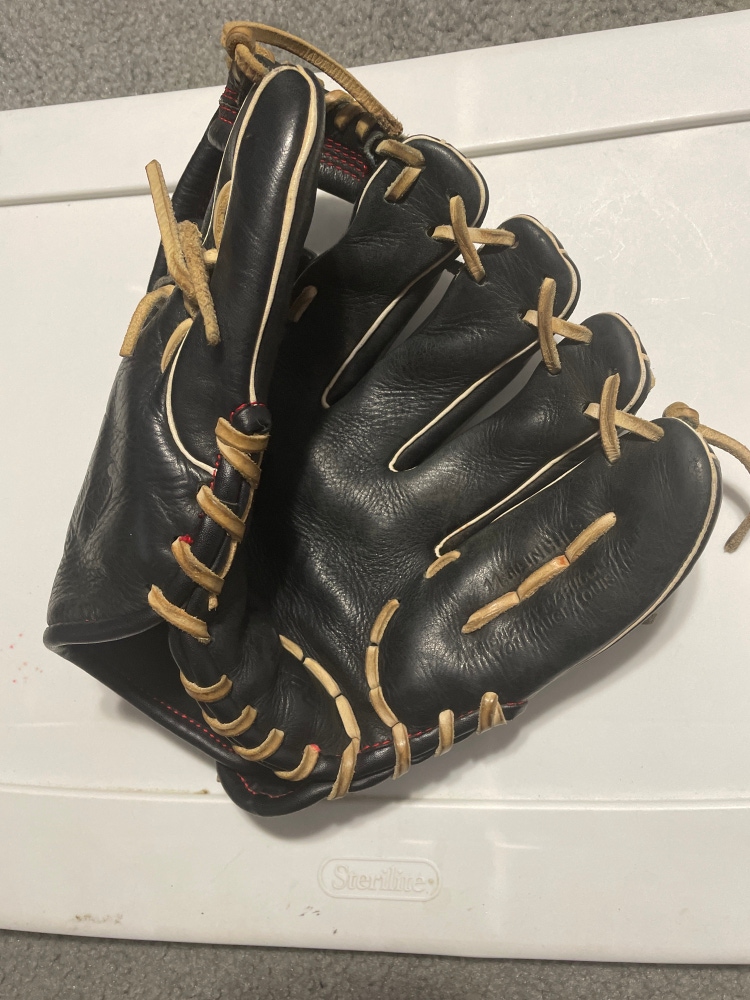 Used 2020 Infield 11.5" Acadia Baseball Glove