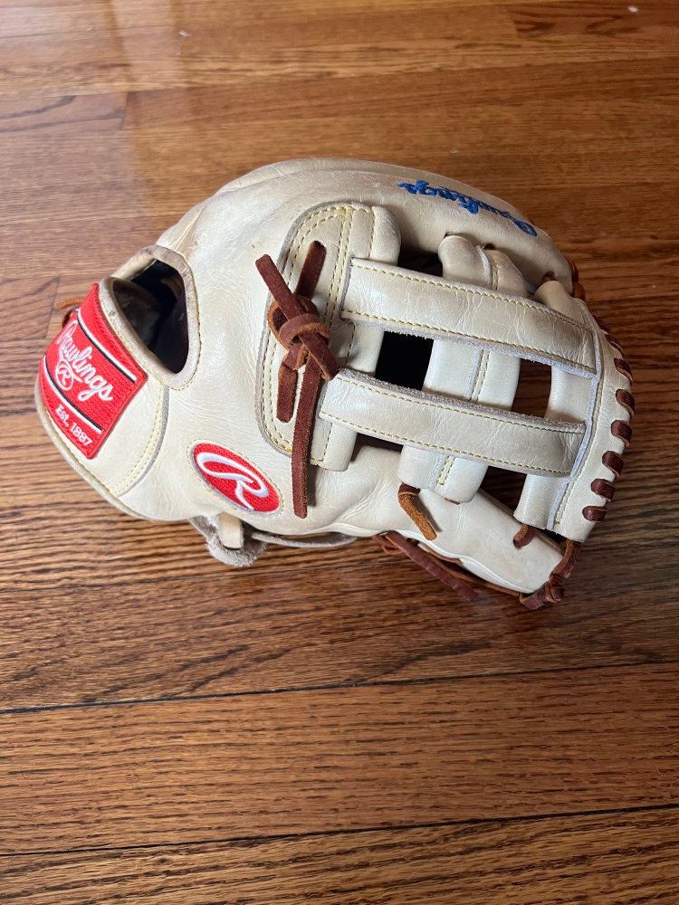 Used Right Hand Throw 12.25" Pro Preferred Baseball Glove