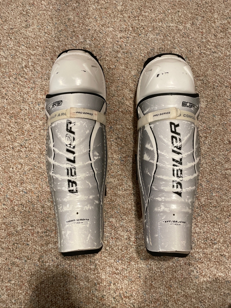 Used Bauer 17"  Pro Series Shin Pads