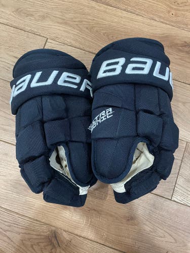 Colorado Avalanche Retro Gloves Bauer Ultrasonic 13 Cogliano