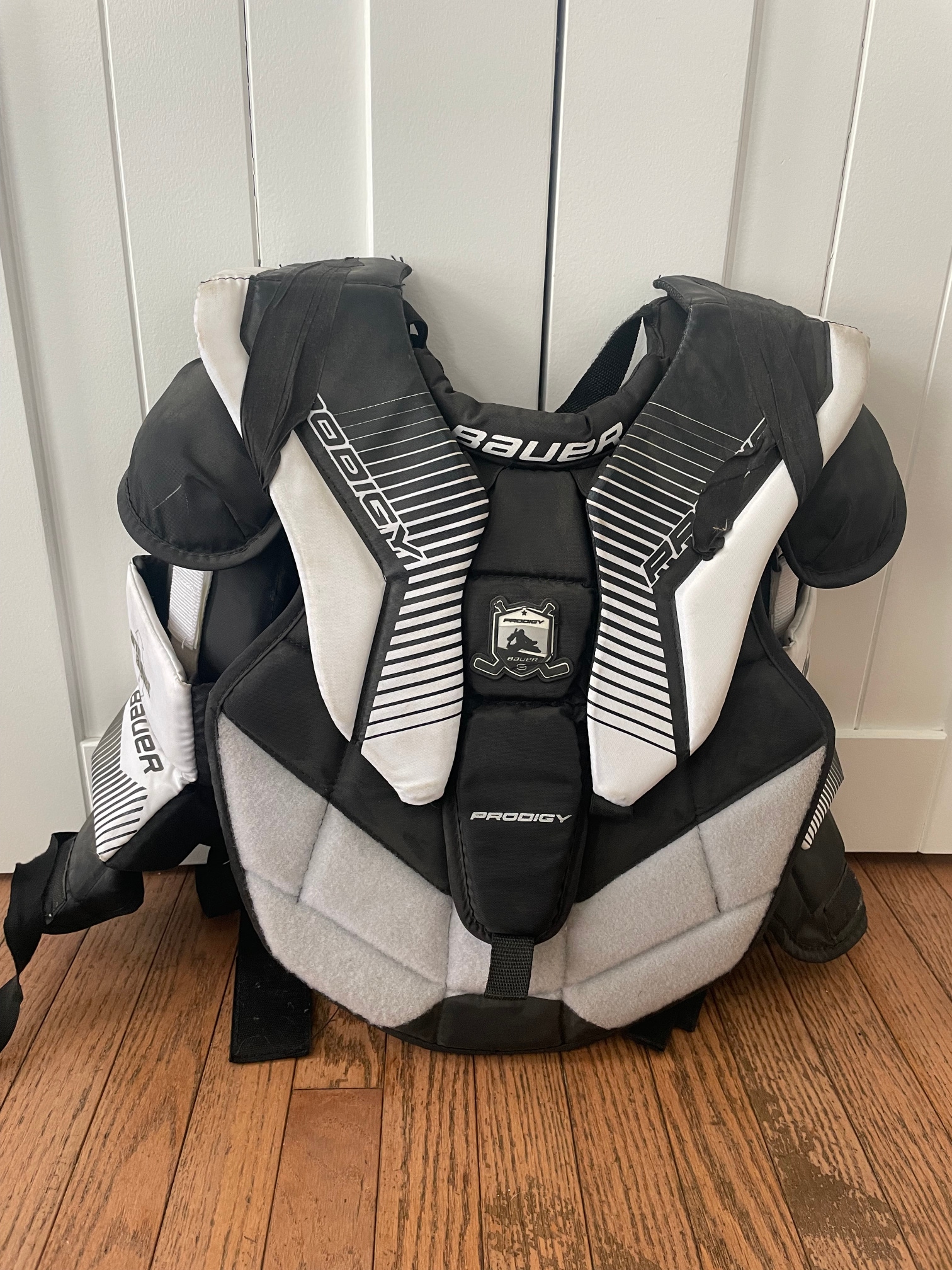 Used Small / Medium Bauer Prodigy Goalie Chest Protector