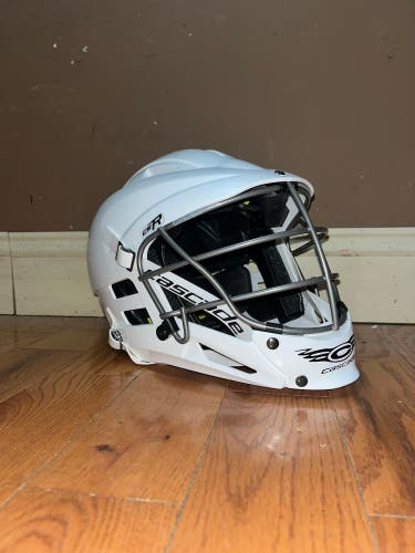 Cascade CS-R White Lacrosse Helmet
