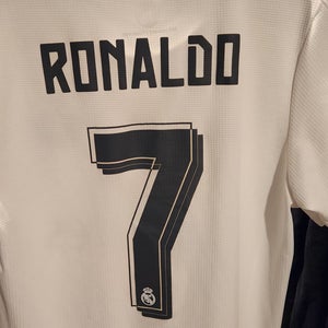 Ronaldo Jersey Youth Large