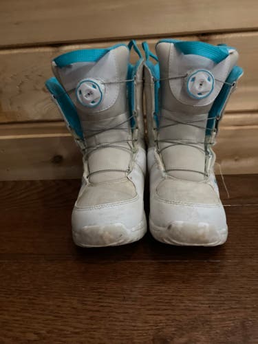 Kid's Burton All Mountain Grom Snowboard Boots